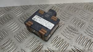 Gebruikte Dode hoek sensor Mercedes C (W205) C-180 1.6 16V Prijs € 170,00 Margeregeling aangeboden door SH Carparts