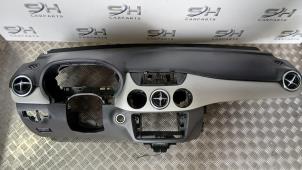 Gebruikte Dashboard Mercedes B (W246) 1.8 B-180 CDI BlueEFFICIENCY 16V Prijs € 150,00 Margeregeling aangeboden door SH Carparts