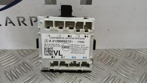 Gebruikte Module Centrale Deurvergrendeling Mercedes E (W213) E-220d 2.0 Turbo 16V Prijs € 25,00 Margeregeling aangeboden door SH Carparts