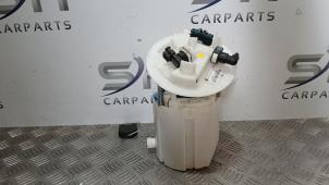 Gebruikte Tank element Pomp Mercedes C Estate (S205) C-180 1.6 16V BlueEfficiency Prijs € 50,00 Margeregeling aangeboden door SH Carparts