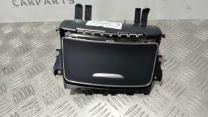 Gebruikte Asbak voor Mercedes A (W176) 1.6 A-200 16V Prijs € 25,00 Margeregeling aangeboden door SH Carparts