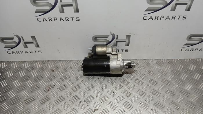 Gebruikte Startmotor Mercedes R (W251) 3.0 320 CDI 24V 4-Matic Prijs € 19,99 Margeregeling aangeboden door SH Carparts