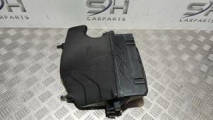 Gebruikte Luchtfilterhuis Mercedes E (C207) E-350 CDI V6 24V Prijs € 19,00 Margeregeling aangeboden door SH Carparts