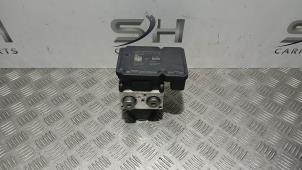 Gebruikte ABS Pomp Mercedes C (W204) 3.0 C-320 CDI V6 24V Prijs € 155,00 Margeregeling aangeboden door SH Carparts