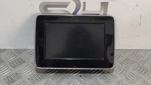 Gebruikte Display Interieur Mercedes A (W176) 1.6 A-180 16V Prijs € 145,00 Margeregeling aangeboden door SH Carparts