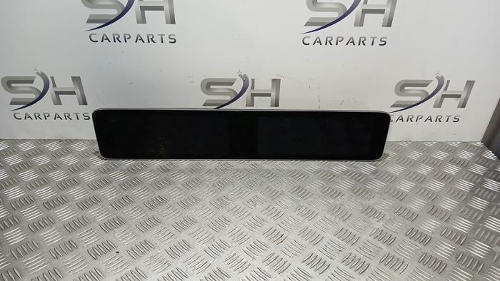 Gebruikte Display Interieur Mercedes A (177.0) 1.5 A-180d Prijs € 350,00 Margeregeling aangeboden door SH Carparts
