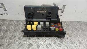 Gebruikte Zekeringkast Mercedes Sprinter Prijs € 149,98 Margeregeling aangeboden door SH Carparts