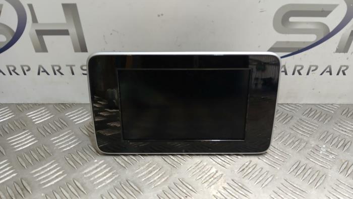 Gebruikte Display Interieur Mercedes C Estate (S205) C-220 CDI BlueTEC, C-220 d 2.2 16V Prijs € 45,00 Margeregeling aangeboden door SH Carparts