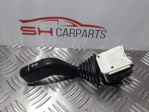 Gebruikte Pinker Schakelaar Opel Agila (A) 1.2 16V Prijs € 16,00 Margeregeling aangeboden door SH Carparts