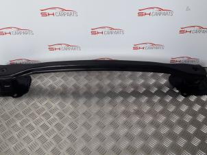 Gebruikte Bumperbalk voor Ford Fiesta 6 (JA8) Prijs € 50,00 Margeregeling aangeboden door SH Carparts