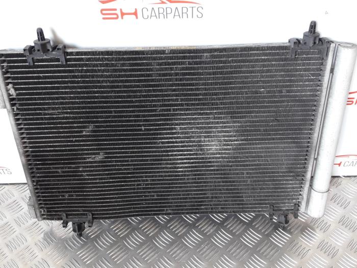 Gebruikte Radiateur Airco Peugeot 308 (4A/C) 1.4 VTI 16V Prijs € 26,00 Margeregeling aangeboden door SH Carparts
