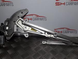 Gebruikte Ruitmechaniek 4Deurs rechts-voor Suzuki Alto 1.0 12V Prijs € 20,00 Margeregeling aangeboden door SH Carparts