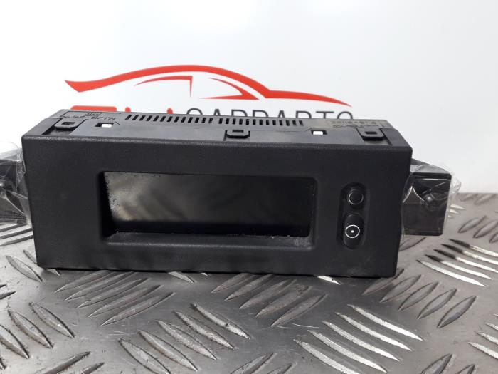 Gebruikte Display Interieur Opel Corsa D 1.2 16V Prijs € 20,00 Margeregeling aangeboden door SH Carparts