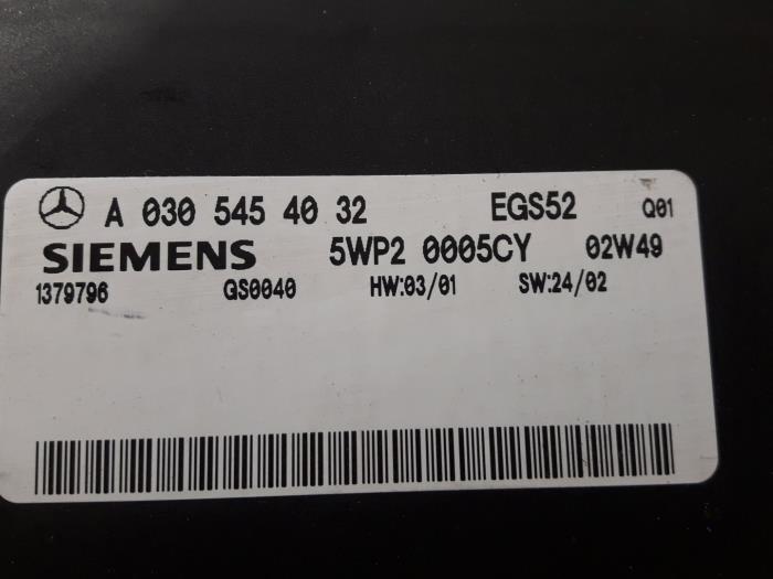 Computer Automatische Bak van een Mercedes-Benz E (W211) 3.2 E-320 CDI 24V 2003