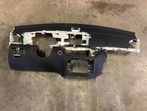 Gebruikte Dashboard Mercedes S (W221) 3.0 S-350 BlueTec 24V 4-Matic Prijs € 450,00 Margeregeling aangeboden door van Sabben Parts