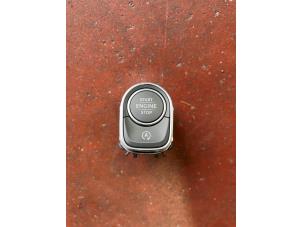 Gebruikte Start/Stop schakelaar Mercedes Sprinter 3,5t (907.6/910.6) 314 CDI 2.1 D 4x4 Prijs € 48,40 Inclusief btw aangeboden door van Sabben Parts