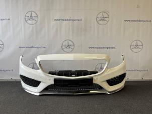 Gebruikte Bumper voor Mercedes C (W205) C-200 2.0 CGI 16V Prijs € 1.250,00 Margeregeling aangeboden door van Sabben Parts