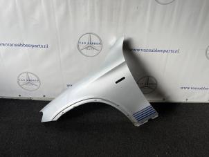 Gebruikte Scherm links-voor Mercedes GLC (X253) 2.0 200 16V EQ Boost Prijs € 350,00 Margeregeling aangeboden door van Sabben Parts