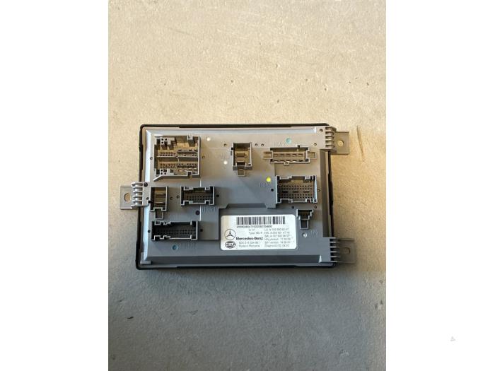 Gebruikte Sam module Mercedes C Estate (S205) C-180 1.6 16V BlueEfficiency Prijs € 75,00 Margeregeling aangeboden door van Sabben Parts