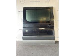 Gebruikte Schuifdeur rechts Mercedes Sprinter 3t (906.71) 214 CDI 16V Prijs € 484,00 Inclusief btw aangeboden door van Sabben Parts