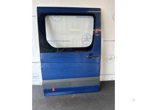 Gebruikte Schuifdeur rechts Mercedes Sprinter 3t (906.71) 214 CDI 16V Prijs € 302,50 Inclusief btw aangeboden door van Sabben Parts