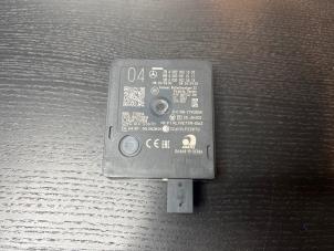 Gebruikte Dode hoek sensor Mercedes C (W206) C-200 1.5 EQ Boost Prijs € 150,00 Margeregeling aangeboden door van Sabben Parts