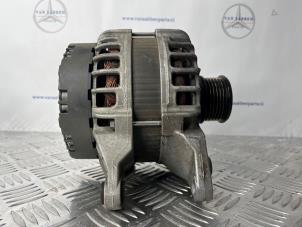 Gebruikte Dynamo Mercedes C (W205) C-200 2.0 CGI 16V Prijs € 275,00 Margeregeling aangeboden door van Sabben Parts