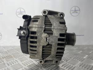 Gebruikte Dynamo Mercedes ML II (164/4JG) 3.0 ML-350 CDI BlueTec 4-Matic V6 24V Prijs € 150,00 Margeregeling aangeboden door van Sabben Parts