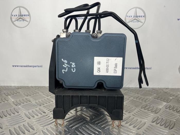 Gebruikte ABS Computer Mercedes B (W246/W242) 1.6 B-180 BlueEFFICIENCY Turbo 16V Prijs € 100,00 Margeregeling aangeboden door van Sabben Parts