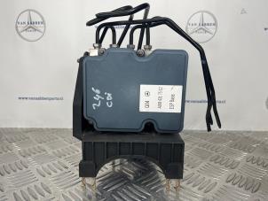 Gebruikte Computer ABS Mercedes B (W246) 1.6 B-180 BlueEFFICIENCY Turbo 16V Prijs € 100,00 Margeregeling aangeboden door van Sabben Parts