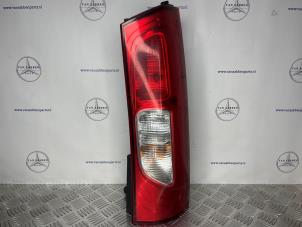 Gebruikte Achterlicht rechts Mercedes Citan (415.6) 1.5 108 CDI Prijs € 60,50 Inclusief btw aangeboden door van Sabben Parts