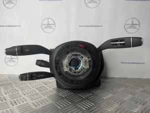 Gebruikte Licht + Raw Schakelaar Mercedes C (W205) C-200 1.6 CDI BlueTEC, C-200 d 16V Prijs € 100,00 Margeregeling aangeboden door van Sabben Parts