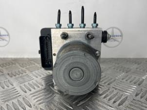 Gebruikte ABS Pomp Mercedes Vito (447.6) 2.2 114 CDI 16V 4x4 Prijs € 181,50 Inclusief btw aangeboden door van Sabben Parts