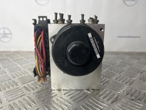 Gebruikte ABS Pomp Mercedes ML II (164/4JG) 3.0 ML-320 CDI 4-Matic V6 24V Prijs € 200,00 Margeregeling aangeboden door van Sabben Parts