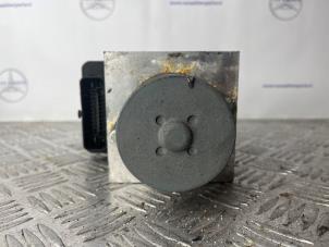 Gebruikte ABS Pomp Mercedes ML III (166) 3.0 ML-350 BlueTEC V6 24V 4-Matic Prijs € 250,00 Margeregeling aangeboden door van Sabben Parts