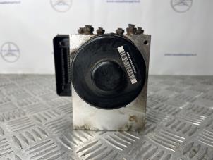 Gebruikte ABS Pomp Mercedes ML II (164/4JG) 3.0 ML-320 CDI 4-Matic V6 24V Prijs € 200,00 Margeregeling aangeboden door van Sabben Parts