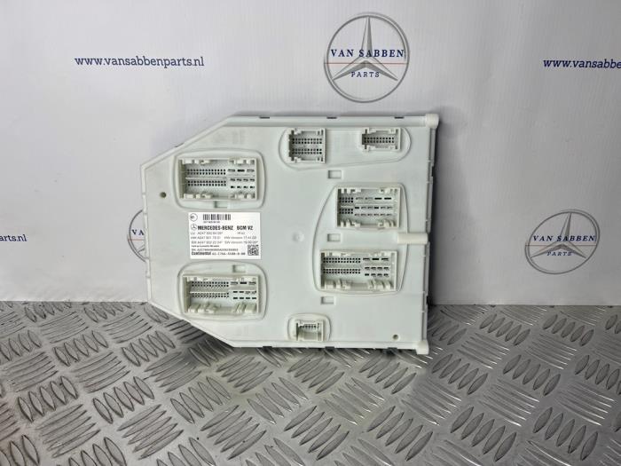 Computer Body Control van een Mercedes-Benz A (177.0) 1.3 A-180 Turbo 16V 2020