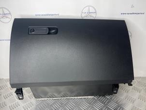 Gebruikte Dashboardkastje Mercedes A (177.0) 1.3 A-200 Turbo 16V Prijs € 75,00 Margeregeling aangeboden door van Sabben Parts