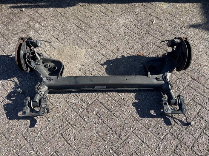 Achteras voorwielaandrijving van een Mercedes-Benz A (177.0) 1.3 A-200 Turbo 16V 2020