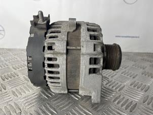 Gebruikte Dynamo Mercedes A (W176) 1.5 A-180 CDI, A-180d 16V Prijs € 100,00 Margeregeling aangeboden door van Sabben Parts