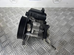 Gebruikte Servopomp Mercedes E (W212) E-250 CDI 16V BlueEfficiency Prijs € 100,00 Margeregeling aangeboden door van Sabben Parts