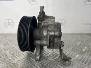 Gebruikte Pomp Servo Mercedes CLS (C219) 350 CDI 24V Prijs € 150,00 Margeregeling aangeboden door van Sabben Parts