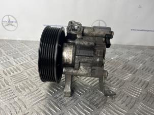 Gebruikte Servopomp Mercedes E (C207) E-350 CDI V6 24V Prijs € 150,00 Margeregeling aangeboden door van Sabben Parts