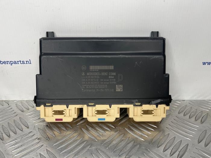 Gebruikte Computer stoel Mercedes C (W205) C-180 1.6 16V Prijs € 100,00 Margeregeling aangeboden door van Sabben Parts