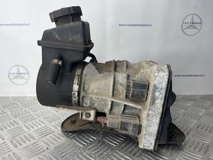 Gebruikte Pomp Servo Mercedes ML II (164/4JG) 3.0 ML-350 CDI BlueTec 4-Matic V6 24V Prijs € 200,00 Margeregeling aangeboden door van Sabben Parts