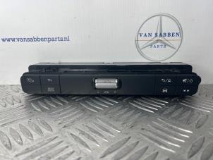 Gebruikte Bediening boordcomputer Mercedes Sprinter 3,5t (907.6/910.6) 314 CDI 2.1 D FWD Prijs € 60,50 Inclusief btw aangeboden door van Sabben Parts