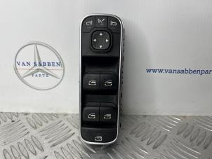 Gebruikte Schakelaar Elektrisch Raam Mercedes A (177.0) 1.3 A-180 Turbo 16V Prijs € 40,00 Margeregeling aangeboden door van Sabben Parts