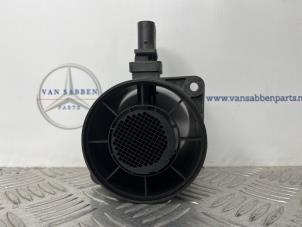 Gebruikte Luchtmassameter Mercedes Sprinter 3,5t (906.63) 319 CDI,BlueTEC V6 24V 4x4 Prijs € 48,40 Inclusief btw aangeboden door van Sabben Parts