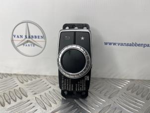 Gebruikte I-Drive knop Mercedes B (W246) 1.6 B-160 BlueEFFICIENCY Turbo 16V Prijs € 40,00 Margeregeling aangeboden door van Sabben Parts