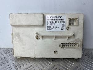 Gebruikte Comfort Module Mercedes E (C207) E-350 CDI V6 24V Prijs € 50,00 Margeregeling aangeboden door van Sabben Parts